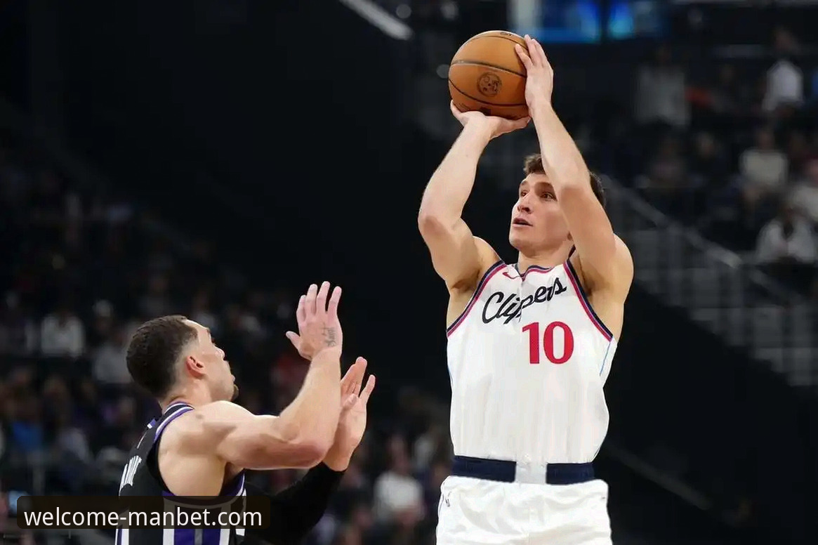 manbet中国官网手机版 快船为何在领先18分后崩盘?实战派复盘关键转折点